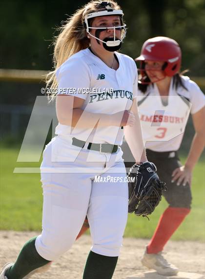 Thumbnail 2 in Amesbury @ Pentucket Regional photogallery.