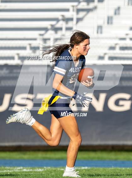 Thumbnail 3 in Mullen vs Thomas Jefferson photogallery.