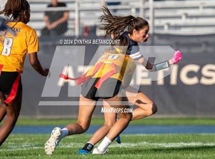Thumbnail 2 in Mullen vs Thomas Jefferson photogallery.