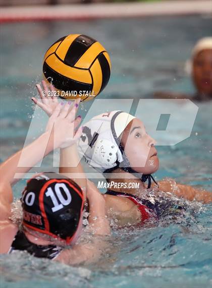 Thumbnail 2 in Lamar vs Alvin (Purple Monkey Tournament) photogallery.