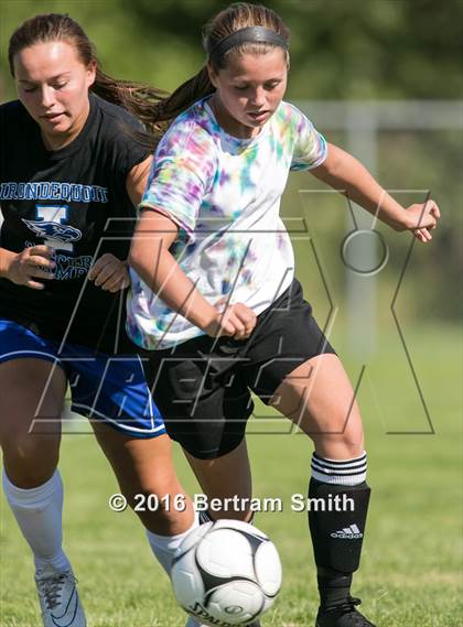 Thumbnail 3 in Irondequoit vs. Albion (Scrimmage) photogallery.