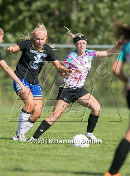 Thumbnail 2 in Irondequoit vs. Albion (Scrimmage) photogallery.
