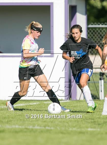 Thumbnail 3 in Irondequoit vs. Albion (Scrimmage) photogallery.