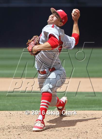 Thumbnail 3 in Mission Vista vs. Fallbrook photogallery.