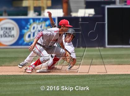 Thumbnail 2 in Mission Vista vs. Fallbrook photogallery.
