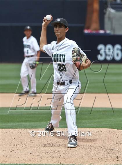 Thumbnail 2 in Mission Vista vs. Fallbrook photogallery.