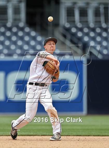 Thumbnail 3 in Mission Vista vs. Fallbrook photogallery.