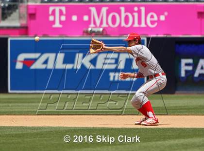 Thumbnail 3 in Mission Vista vs. Fallbrook photogallery.