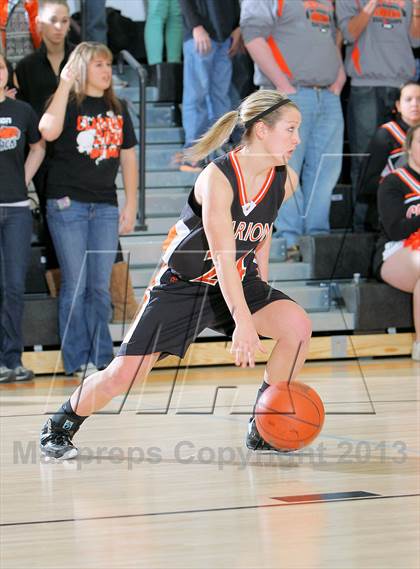 Thumbnail 2 in Clarion Area vs Keystone (District 9 KSAC Final) photogallery.