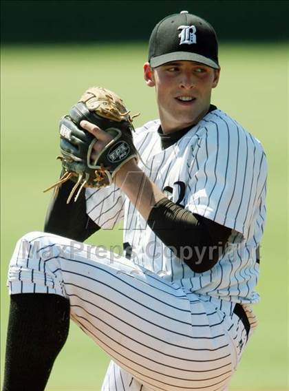 Thumbnail 1 in Hendrickson vs. Bowie photogallery.