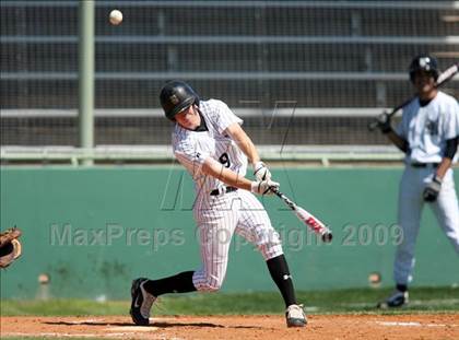 Thumbnail 1 in Hendrickson vs. Bowie photogallery.