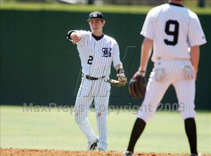 Thumbnail 3 in Hendrickson vs. Bowie photogallery.
