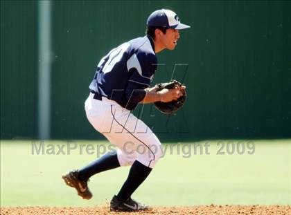 Thumbnail 1 in Hendrickson vs. Bowie photogallery.