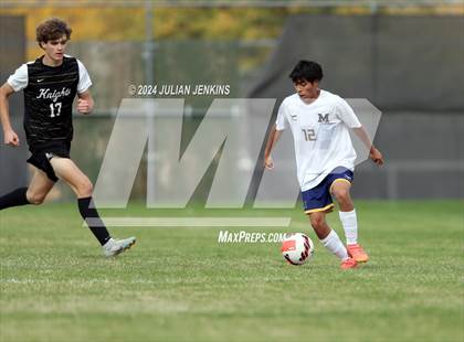 Thumbnail 2 in Meridian vs. Bishop Kelly photogallery.