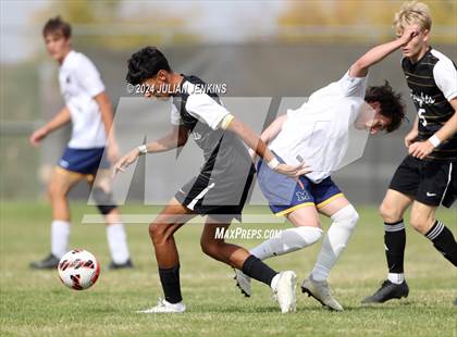 Thumbnail 3 in Meridian vs. Bishop Kelly photogallery.