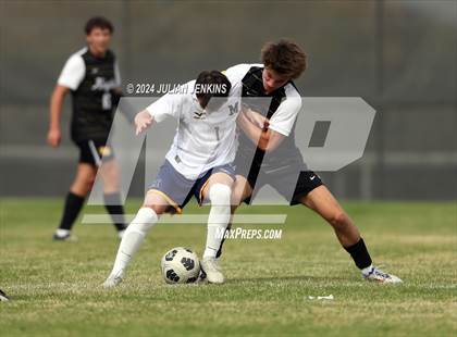 Thumbnail 3 in Meridian vs. Bishop Kelly photogallery.