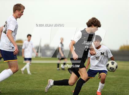 Thumbnail 1 in Meridian vs. Bishop Kelly photogallery.