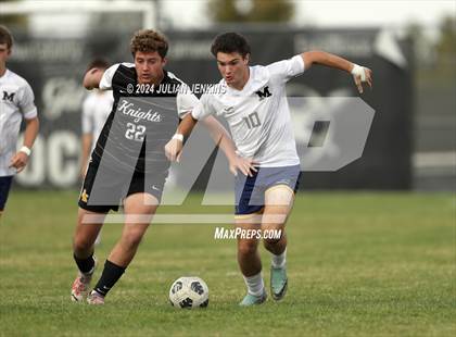 Thumbnail 2 in Meridian vs. Bishop Kelly photogallery.