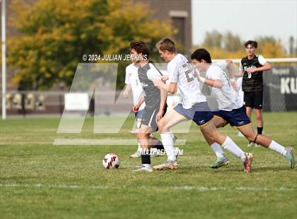Thumbnail 3 in Meridian vs. Bishop Kelly photogallery.