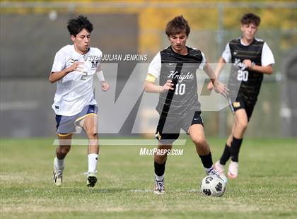 Thumbnail 2 in Meridian vs. Bishop Kelly photogallery.