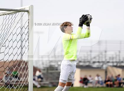Thumbnail 3 in Meridian vs. Bishop Kelly photogallery.