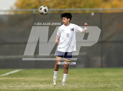 Thumbnail 2 in Meridian vs. Bishop Kelly photogallery.