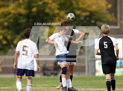 Thumbnail 1 in Meridian vs. Bishop Kelly photogallery.