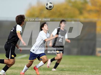 Thumbnail 3 in Meridian vs. Bishop Kelly photogallery.