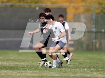 Thumbnail 1 in Meridian vs. Bishop Kelly photogallery.