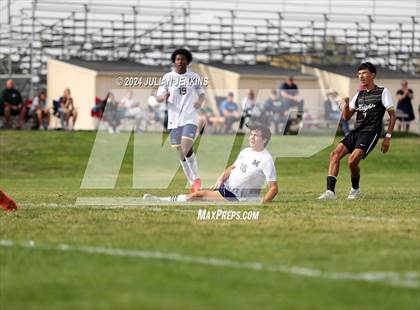Thumbnail 3 in Meridian vs. Bishop Kelly photogallery.