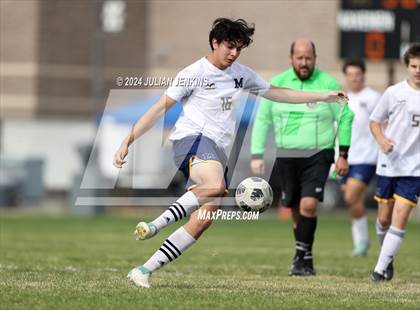 Thumbnail 3 in Meridian vs. Bishop Kelly photogallery.