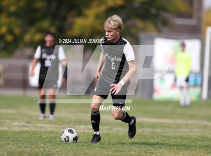 Thumbnail 2 in Meridian vs. Bishop Kelly photogallery.