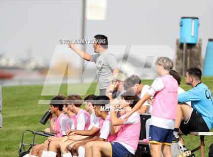 Thumbnail 3 in Meridian vs. Bishop Kelly photogallery.