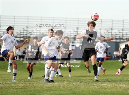 Thumbnail 1 in Meridian vs. Bishop Kelly photogallery.