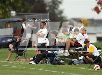 Thumbnail 2 in Meridian vs. Bishop Kelly photogallery.