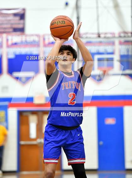 Thumbnail 1 in Pitman @ Triton photogallery.
