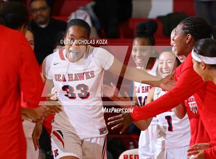 Thumbnail 3 in Fairfax vs. Redondo Union (Battle of the Beach) photogallery.