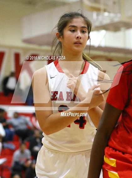 Thumbnail 3 in Fairfax vs. Redondo Union (Battle of the Beach) photogallery.