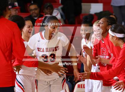 Thumbnail 1 in Fairfax vs. Redondo Union (Battle of the Beach) photogallery.