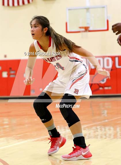 Thumbnail 2 in Fairfax vs. Redondo Union (Battle of the Beach) photogallery.