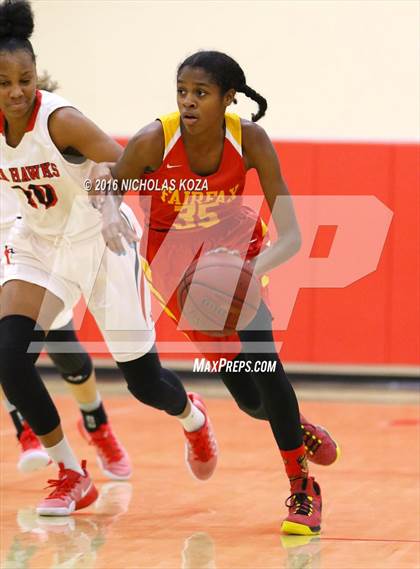 Thumbnail 3 in Fairfax vs. Redondo Union (Battle of the Beach) photogallery.