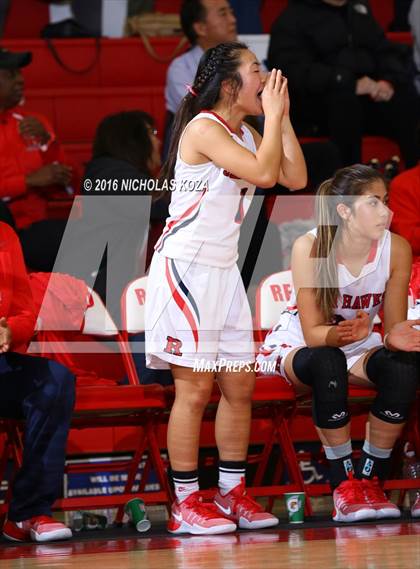 Thumbnail 3 in Fairfax vs. Redondo Union (Battle of the Beach) photogallery.