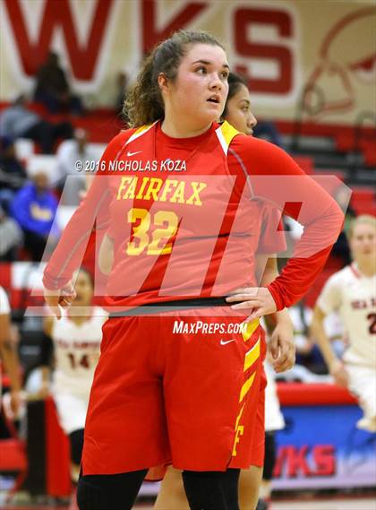 Thumbnail 3 in Fairfax vs. Redondo Union (Battle of the Beach) photogallery.