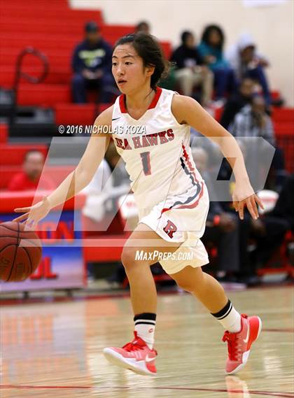 Thumbnail 1 in Fairfax vs. Redondo Union (Battle of the Beach) photogallery.