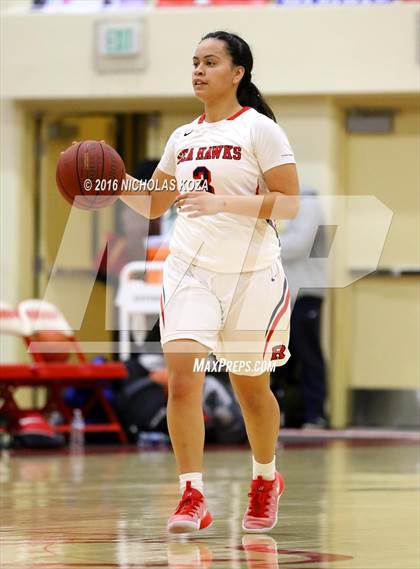 Thumbnail 1 in Fairfax vs. Redondo Union (Battle of the Beach) photogallery.