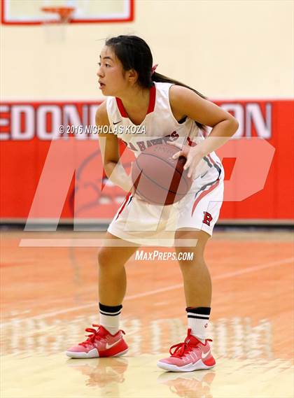 Thumbnail 2 in Fairfax vs. Redondo Union (Battle of the Beach) photogallery.