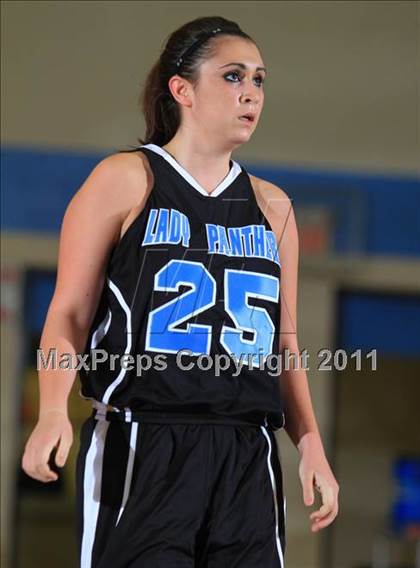 Thumbnail 2 in Anderson County vs Cumberland Gap (Kroger Thanksgiving Classic) photogallery.