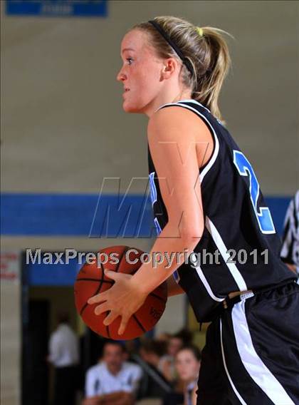 Thumbnail 2 in Anderson County vs Cumberland Gap (Kroger Thanksgiving Classic) photogallery.
