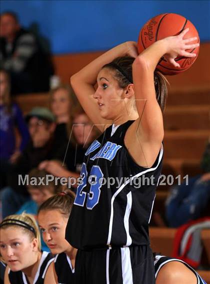 Thumbnail 3 in Anderson County vs Cumberland Gap (Kroger Thanksgiving Classic) photogallery.