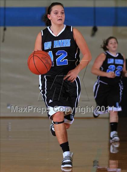 Thumbnail 3 in Anderson County vs Cumberland Gap (Kroger Thanksgiving Classic) photogallery.